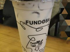 甜醅子琥珀奶茶-放哈·甜醅子奶茶创造者(正宁路店)
