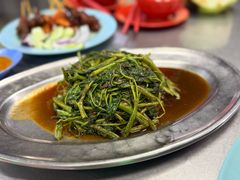 -黄亚华小食店(Jalan Alor)