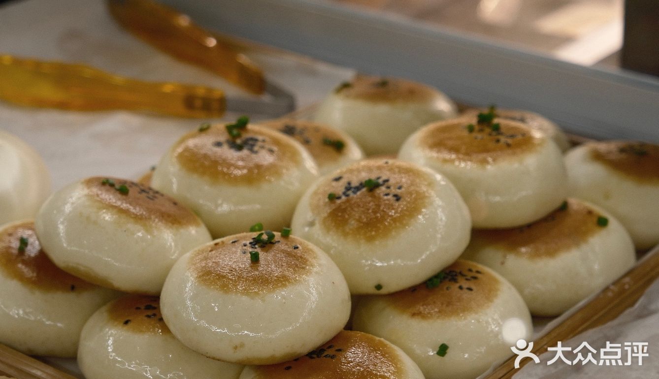 🌸《繁花》里爷叔喜爱的杏花楼定胜糕测评｜内附定胜糕购买指南