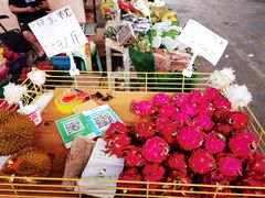 -曼阁市场水果批发市场