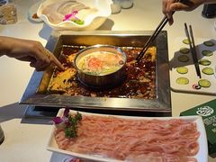 -二荆条·蜀鲜汇城市森林火锅