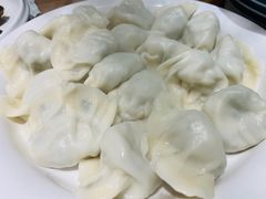 -方国老头包子·39年威海本地老字号•小船海鲜疙瘩汤