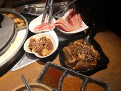 -木槿花开烤肉店(盐河南路店)