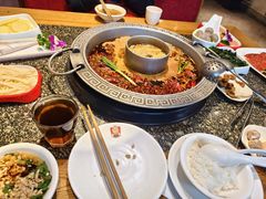 -杨肥肠火锅大排档(火车站花园店)