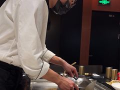 -大神太神·铁板烧(瑞虹天地月亮湾店)