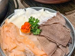 -盡膳口福跷脚牛肉火锅(晶耀前滩店)