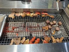 -马路牙子烧烤音乐酒馆(望京店)