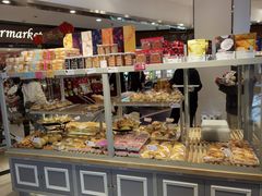 面包甜点陈列柜-BreadTalk面包新语·烘焙蛋糕(广州白云五号店)