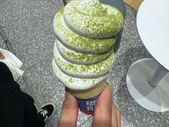 -汉江山料理级自助烤肉黑金冠(周口好吃城店)