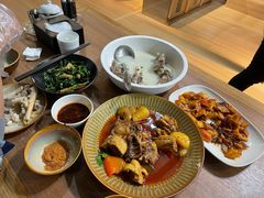 -贯贯吉·清真餐厅(浙江中路店)