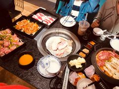 -烤路里·韩国品质自助烤肉(石路天虹4号店)
