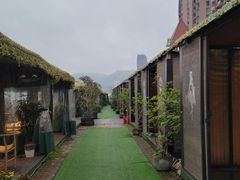 -冰冰龙虾·江湖菜·花园江景餐厅