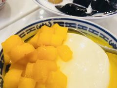 -鸿通城购物中心