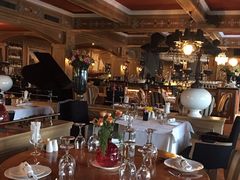 -火车头法国西餐厅