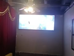 -荒岛实景沉浸密室(江汉路1店)