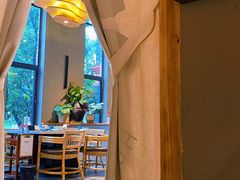 -墨居上隐·院子里火锅(峨眉店)