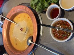 -阿婆情腊排骨火锅·野生菌季(古城旗舰店)