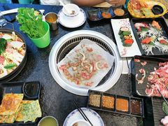 -烤路里·韩国品质自助烤肉(石路天虹4号店)