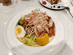 -汤姆家的牛排意面披萨(新城市广场店)