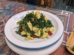 -乡村馕坑肉·烧烤·新疆菜·本地人更爱吃(阿勒泰首店)