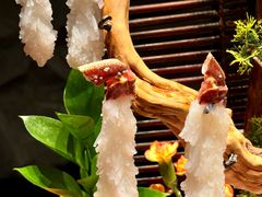 -蟹犇前•帝王蟹雪蟹(陆家嘴店)