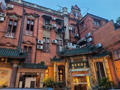 -梅龙镇酒家(南京西路总店)