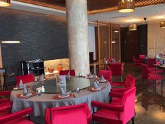 -粤尚腾香居中餐厅(首都机场希尔顿店)