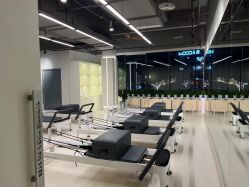 -不懂瑜伽·普拉提空间