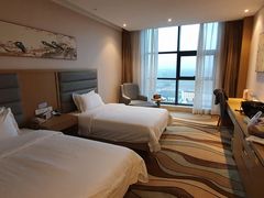 -兴芮温泉度假区