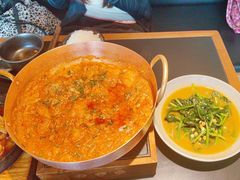 -Ameigo梅果·云贵川bistro(长宁来福士店)