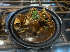 猪蹄煲-徽州美食(三十年老店)