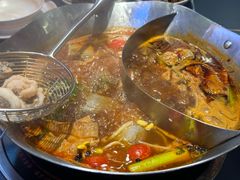-由衷贵州酸汤牛肉火锅(新桥店)