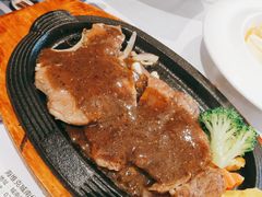 -海维克牛排馆HIGHWIC(右岸环宇坊店)