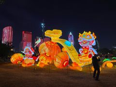 -万绿园