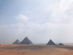 -吉萨金字塔群
