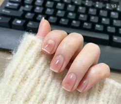 -悦指间美甲美睫