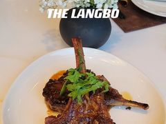 -云厨·高空西餐厅(成都瑯珀·凯悦臻选酒店)