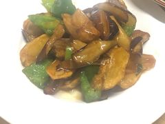 -关东小磨东北菜(上海长风大悦城店)