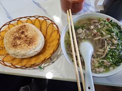 -清真喜兰老丁羊汤特色小吃