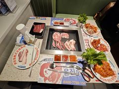 -尹珍珠·韩式无限烤肉(回龙湾店)