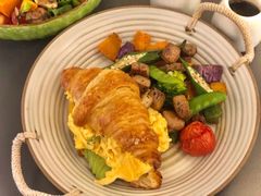 -玲婧胡同·生日蛋糕·餐厅(嘉里城店)