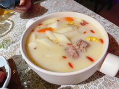 秘制养生汤-十二月·宁夏盐池滩羊肉火锅
