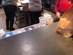 -麦当劳(杭州西湖银泰百货店)