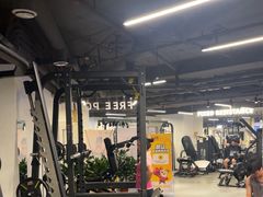 -超鹿运动(达信大厦店)