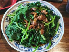 地瓜叶-大三元台湾鲁肉饭(沙井新桥店)