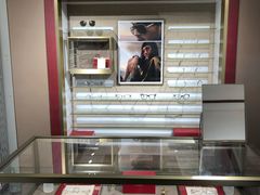 -目艮眼镜SHOWROOM(品牌集合店)