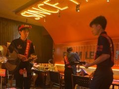 -何师烧烤Pro ·江湖川菜·小龙虾·精酿(太古里旗舰店)