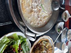 -老来福·非遗酸汤兔(凯旋路店)