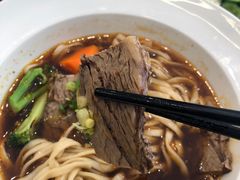 金牌私房红烧牛肉面-康师傅私房牛肉面(马泉营奥莱店)