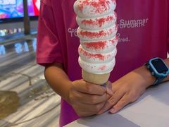 -DQ·蛋糕·冰淇淋(南开大悦城2F店)